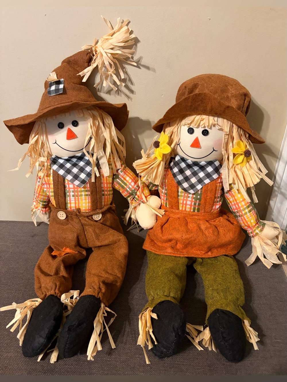 Scarecrow Couple Shelf Sitters